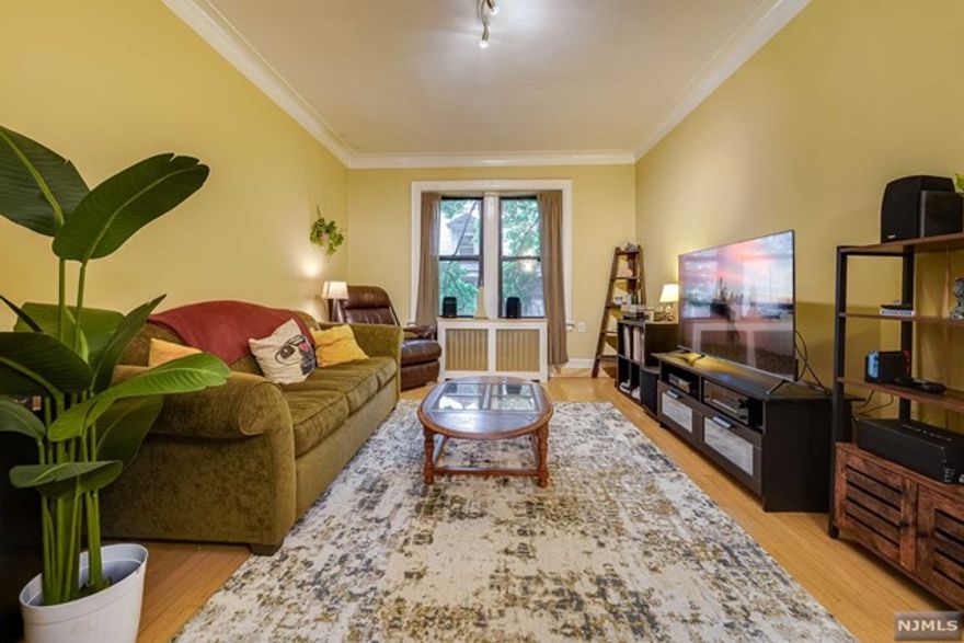 Welcome to the Historic Kensington Court Condominiums in the Lincoln Park Neighborhood of Jersey City. This 1bdrm 1bath 641sf pre-war gem has a completely renovated kitchen and bath from just a few years ago, making it perfect for your modern day needs. Kitchen features stainless steel appliances, oven/gas range, microwave, white cabinets, granite countertops, extra large living/dining room is perfect for entertaining and having an additional workspace. The bright bathroom, also renovated several years back, features clean, white tile throughout, new vanity and toilet. This condominium boasts tons of closet space and additional bike storage in the basement. Washer/dryer room in the basement. Building underwent cosmetic transformation in 2021, new mailboxes, new elevator, new washer/dryers, repainting of all common areas, new light fixtures. One block to Lincoln Park,tennis courts, track, nature preserve, kayaking, several dog runs. Easy access to JSQ PATH to NYC.