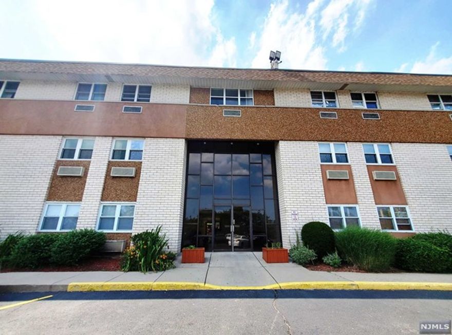 Large studio condo with beautifully renovated kitchen and bathroom located on a ground floor of the waterfront gated community The Waterside in the heart of Edgewater. The condo has a very large private sunny terrace facing the center courtyard and a charming pool. Laundry room on the same floor and one parking spot right outside the building is included. Edgewater is known for its great schools, shopping and dining (Wholefoods Market and Trader Joe's are minutes away), river front board walk and fast access to NYC via the Washington Bridge, buses and ferry.