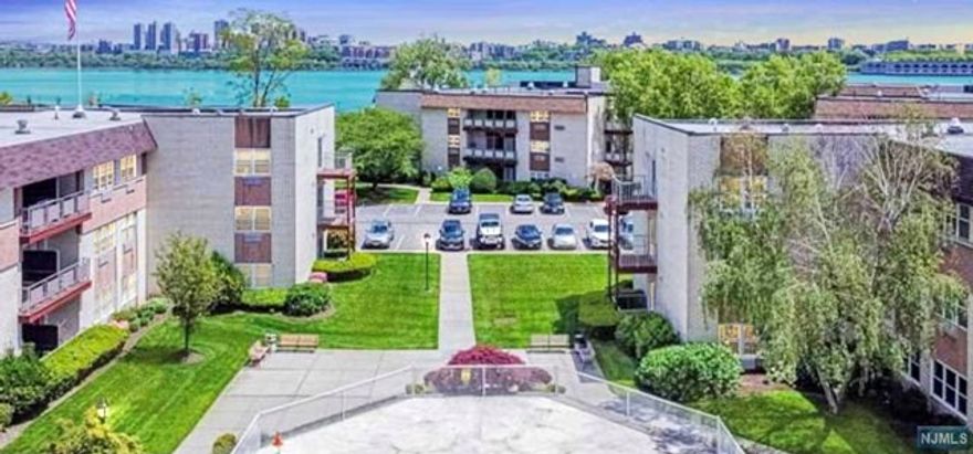 Come & enjoy this lovely gated community. Modern, sleek & renovated extremely spacious unit. New flooring, stainless steel appliances, pool access, & oversized bedroom are just a few nice features. Laundry onsite & 1 parking included. Accessibility to NYC by ferry or bus transportation. Simply enjoy a serene walk to shopping.