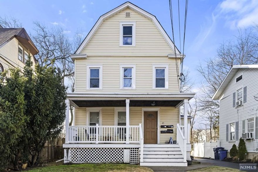 Cute one bedroom plus office or small 2BR in three family home. Hardwood floors, updated kitchen and bathroom, freshly painted! Great location is close to bus, train, shopping and restaurants! One small pet considered. This is a third floor walk-up, no off street parking or laundry. Credit report and proof of income required with all applications. Tenant pays heat, hot water, cooking gas and electric. Landlord is listing agent.