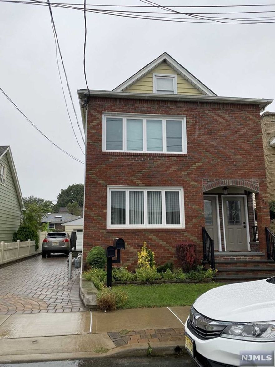 Newly renovated apartment readily available. Apartment features 2 good sized bedrooms 1 full bath with spacious living room as well washer and dryer and dishwasher provided in unit, central air included as well. Located in excellent area, near NYC transportation, close to major highways including route 80, garden state parkway, and route 46. Shared use of yard as well. Entire attic provided for storage.