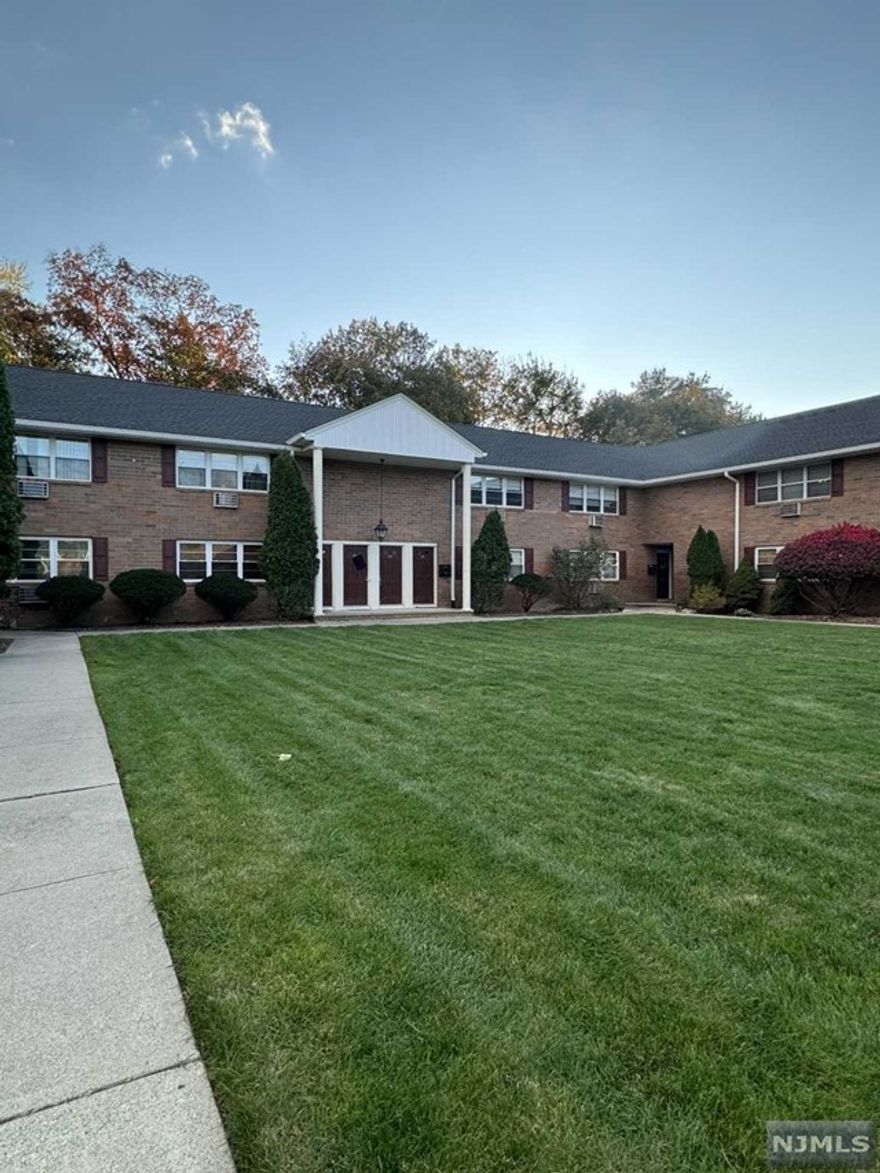 Beautifully renovated one bedroom one bath unit on the second floor. Open living space with a beautiful kitchen. Hardwood floors throughout and a large bedroom with great closet space. Washer/Dryer in unit. No pets, No smoking. Tenant must have renters insurance before moving in. Call today this won't last.