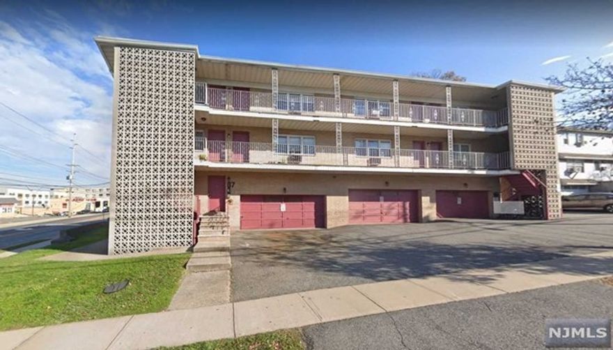 Full renovated apt. Conveniently located at the corner of Central Blvd and Grand Ave. ALL utilities are included except cooking gas and electricity. No parking comes with the unit.