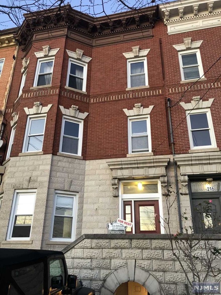 Excellent area of town across from water reservoir turned park. NYC transportation at corner . One bedroom move in condition. Access to your own private backyard