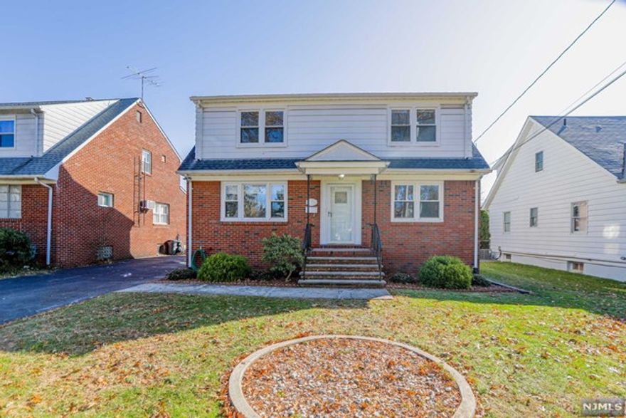 Updated second floor 2 bedrooms 1 full bath with laundry. Street Parking