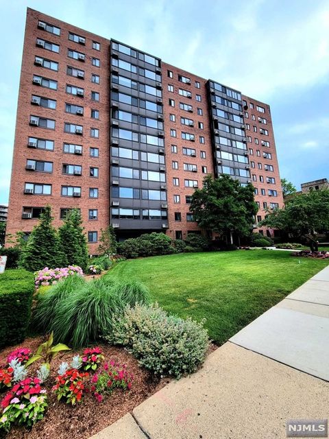 Featured picture for the property 24009979