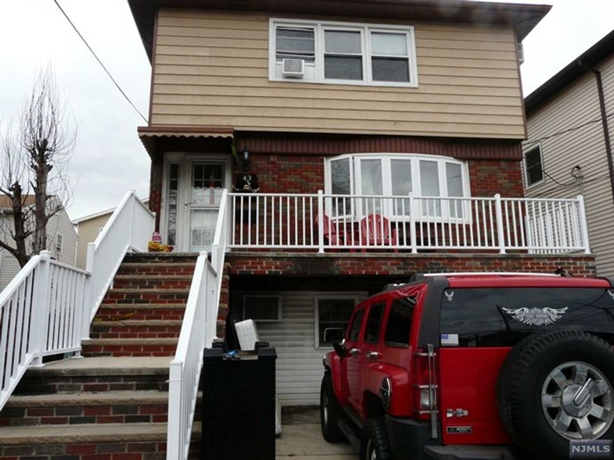 PACIOUS 2ND FLOOR APT. FULLY CARPETED, LANDLORD WILL HAVE PROFESSIONALLY CLEAN PRIOR TO TENANTS MOVE IN. MODERN EAT IN KITCHEN, LARGE OPEN LIVING/DINING ROOM COMBO. 3 LARGE BEDROOMS, 1 FULL BATHROOM. 1 ASSIGNED PARKING SPOT AVAILABLE. WALKING DISTANCE FROM SEVERAL PARKS, CONVENIENT SHOPPING, RESTAURANTS, AND CLOSE TO NYC AND LOCAL BUS. TENANTS ARE RESPONSIBLE FOR THEIR OWN UTILITIES (GAS; ELECTRIC; INTERNET; HOT WATER; HEAT). TENANTS ARE RESPONSIBLE FOR PUTTING THEIR GARBAGE/RECYCLE TO THE CURB FOR PICK UP. NO PETS ARE ALLOWED, NO SMOKING ALLOWED ON THE PREMISES. DUE AT LEASE SIGNING: (3.5 X $1,850) FIRST MONTH RENT, 1.5 MONTHS RENT SECURITY DEPOSIT, 1 MONTH BROKER FEE.