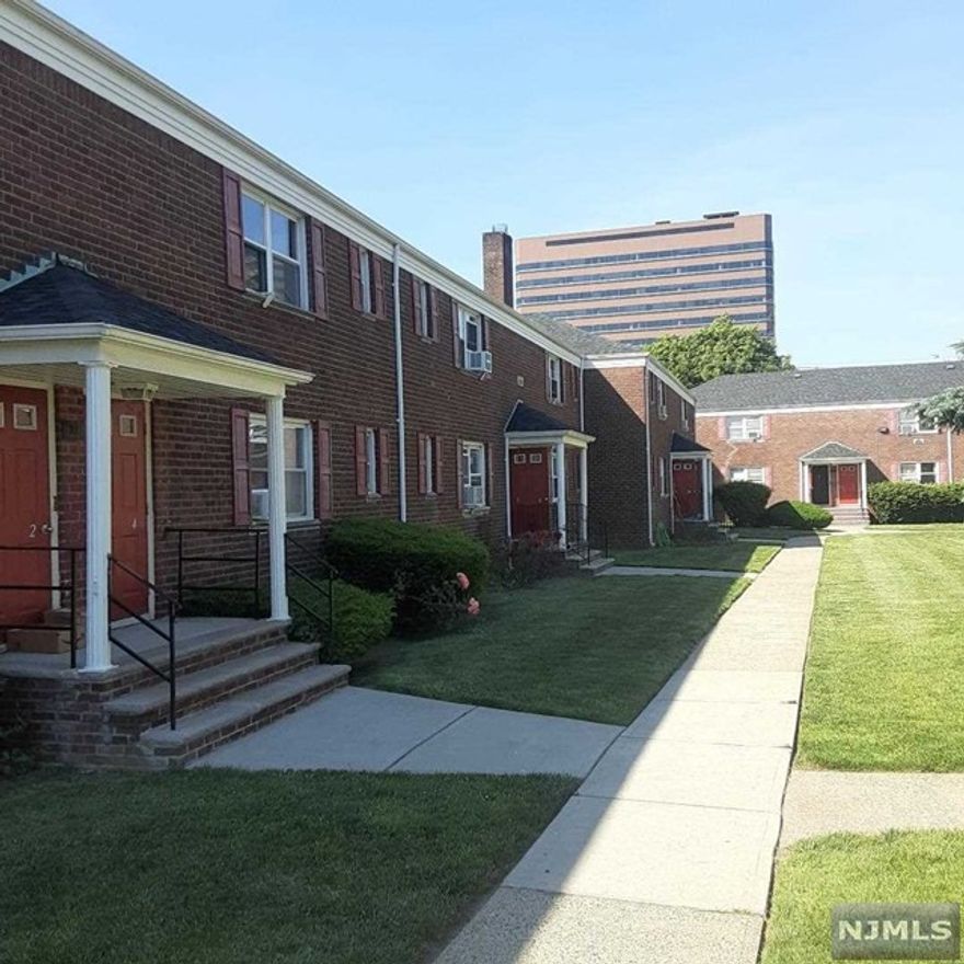 2bedroom-1bath on 1st floor living/heat-hot water include/common laundry in the complex/one parking $75 /Required Credit and Income check/ no pets allow, available move in after Aug 10th.
