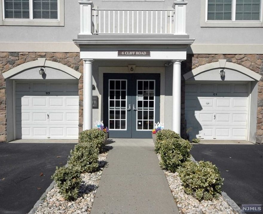 Highly desired MAGNOLIA end unit with a very private patio and direct entry from the garage! Everything you need is on one level with a fantastic ranch style layout. The primary bedroom suite has a large walk-in closet & elegant bathroom. A sizable kitchen with plenty of cabinets & countertop space plus a separate area for a table. The den offers an extra room perfect for an office or hobby. The private garage is bigger with a bump out & storage room. An outstanding 25,000 sq ft clubhouse with the best amenities: indoor/outdoor pool, tennis/pickleball, card rooms, Mahjong, putting/driving, fitness center, events, clubs & activities. Bordering the town of Montclair with terrific restaurants, shops & boutiques. Resort style living in a premier gated community!