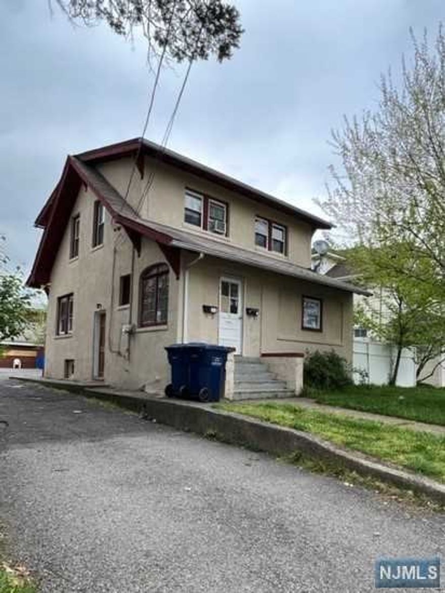 Be the first to live in this fully renovated first floor apartment with washer/dryer hookup, plus two bonus rooms, and one parking space. Conveniently located to shops, restaurants, public transportation to NYC, and schools. A few blocks to Hackensack Hospital Medical Center. Tenant requires: Credit check via NTN, employment verification, interview, first month rent, 1.5 months security deposit, and one month realtor fee.