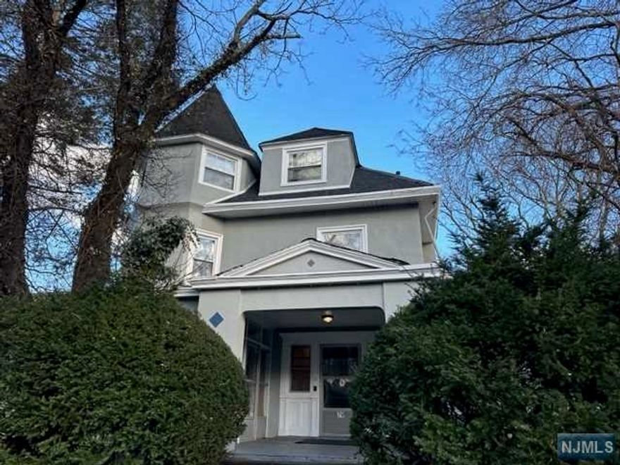 Charming & Cozy two Bedroom apartment located near vibrant downtown Montclair, with wonderful restaurants, shopping, Museum. This second Floor unit consists of two bedrooms, One full, large bathroom with tub and Shower. Spacious and open floor plan with lots of sunshine. Hardwood floors. LR-DR combo, Kitchen renovated with custom cabinets. Non-functioning Fireplace in LR. Primary Bedroom has a half bath. Landlord to provide AC units. One garage parking , additional assigned parking spot. Laundry in basement-shared, coin operated washer. Freshly painted. Amazing space and location. Available June 1