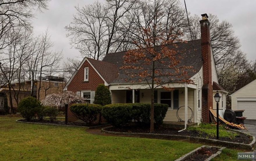 ALL INSIDE WORK COMPLETED MOVE IN CONDITION, THE EXTERIOR HAS A TWO CAR DETACHED GARAGE WITH APPROXIMATELY EIGHT CARS DRIVE WAY PARKING SPACE.CLOSE TO HOUSE OF WORSHIP, SCHOOLS,HIGHWAY 208 & NYC BUS STOP,LANDLORD REQUESTING FULLY COMPLETED LEASE APPLICATION FOR RENT ALONG WITH PROOF OF INCOME & TWELVE MONTHS OF TIMELY RENT PAYMENTS IF APPLICABLE, NTN & TRANS UNION DETAIL CREDIT REPORT & INTERVIEW ,TENANT RESPONSIBLE FOR LAWN CARE & SNOW REMOVAL ALSO FOR FIRST $150.00 OF EACH REPAIR.TENANT PAYS FOR ALL UTILITIES GAS ,ELECTRICITY AND WATER