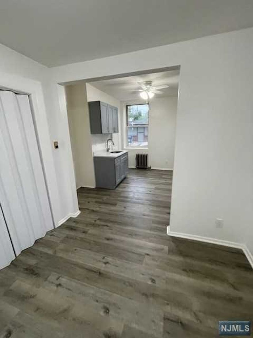 Nice and renovated studio apartment on a first floor located within a close proximity to mass transit, schools and parks. Apartment features a living room/bedroom, eat-in kitchen and full bathroom. Freshly painted, laminate floors, new kitchen and more... Tenant is responsible for gas and electric. Required 1.5 month security deposit, 1 month real estate fee and 1st month's rent. Available immediately.