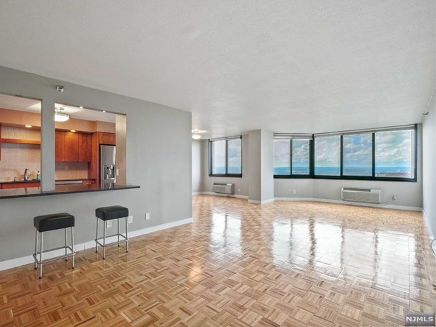 Spacious luxury highrise 1 bedroom, 1.5 bathroom condo with 24hrs Concierge, Gym, Sauna, Outdoor Pool, and within walking distance to Community Center and Shops. Over 1300 sq ft of living space in a 1 bedroom - SHEEEESH, they don't make them like this anymore. Water, Cable/internet and 1 indoor car parking included.