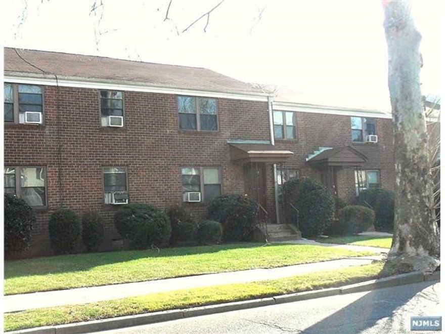 2nd Floor Unit, Close to bus stop and major highways, 1 Assigned Garage, Heat and Hot water is included in the rent.