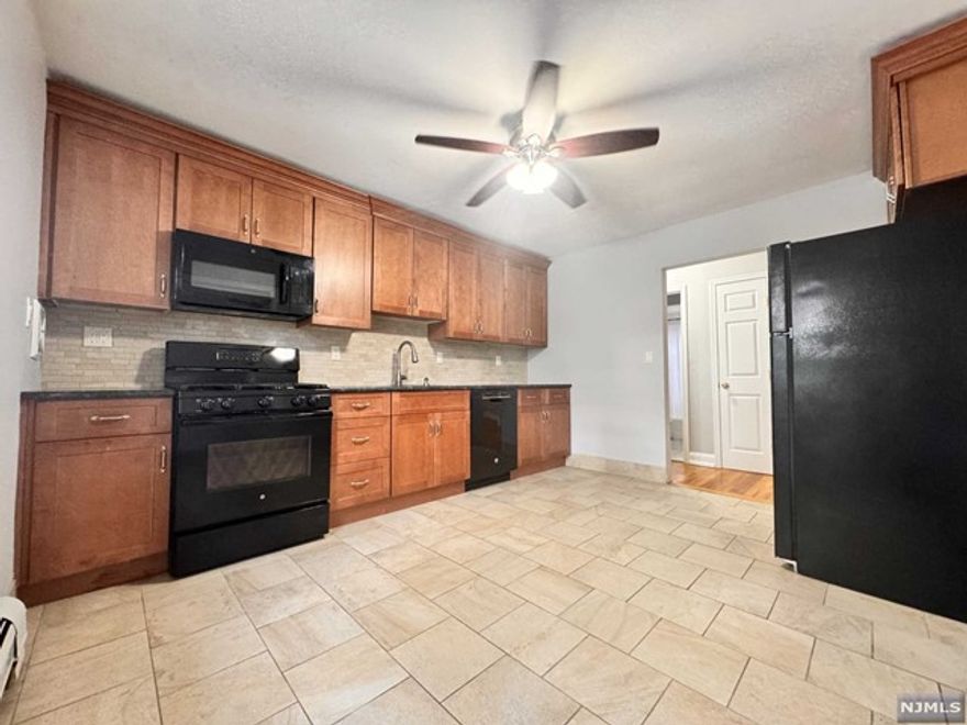 Updated private 2 bedroom unit located above the office. Only residential unit in the building offering singe family feel. Newer Kitchen with stone counters and updated appliances. Renovated Bathroom. Nice sized master bedroom with ample closet space. Large living room with walk in closet for storage galore. Only one like it in the whole complex! Don't miss this opportunity. TENANT ONLY PAYS ELECTRIC BILL