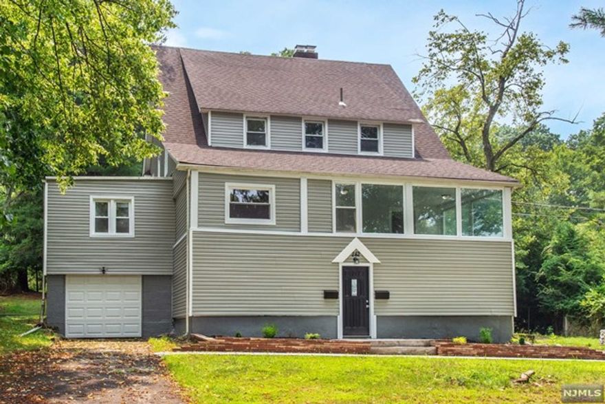 Welcome home to this spectacular meticulously renovated apartment in the prestigious town of Park Ridge! Featuring welcoming porch, an inviting living room, modern eat-in kitchen with luxurious custom cabinets, granite countertops and Brand-New SS appliances to enjoy preparing your favorite meals,3 bedrooms and a stunning full bath. The apartment comes with a very spacious finished attic. Other highlights include Central Heat/AC, storage space, exclusive long driveway for a convenient parking and shared use of a huge park-like backyard to enjoy all seasons. Exceptional schools in town and excellent location. Make your appointment today!!!