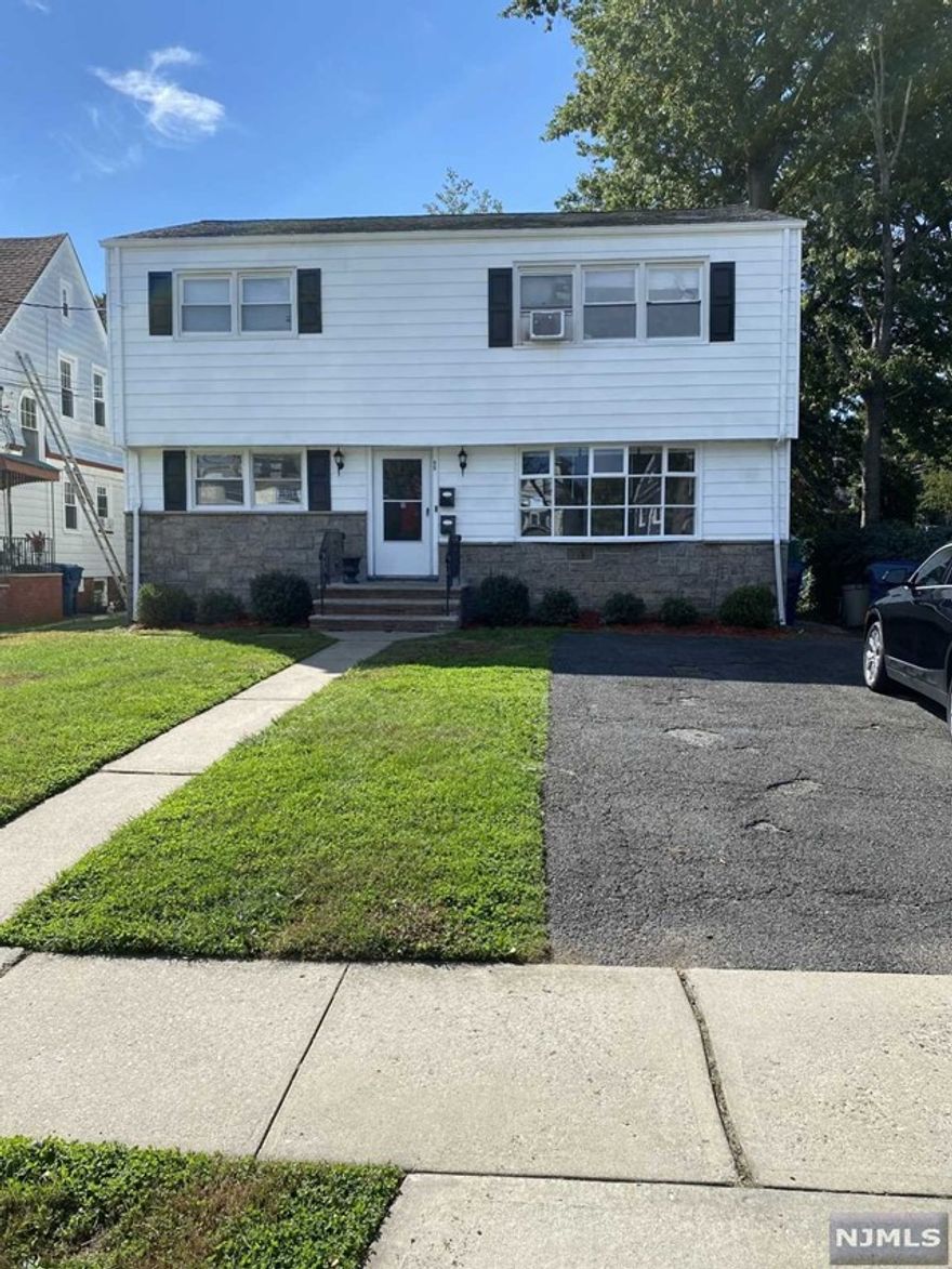 Lovely quiet street in the Fairmount section of Hackensack. First floor: bright 2 family house. 3 Bedroom, 1 Bath, EIK, Recreation room. Hardwood floors. Walk to Anderson Ave. Train station and NYC buses. Off street parking. Credit, background, references required.