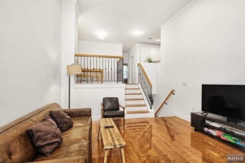 Featured picture for the property 23017909