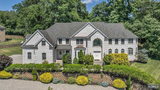 Property for Sale at 34 Kanouse Lane, Montville Twp, New Jersey - Bedrooms: 6 
Bathrooms: 5.5 
Rooms: 12  - $2,300,000