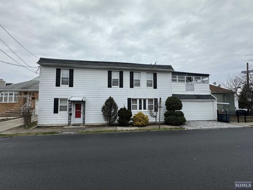 Landlord pays half fee. Spacious apartment with large eat in kitchen, newer bath, large 3 season porch. Large living room. Office or den. Application, credit check and proof of ability to pay rent required. Shared use of yard. No smoking on premises. Confirm grammar school assignment with the NABOE.