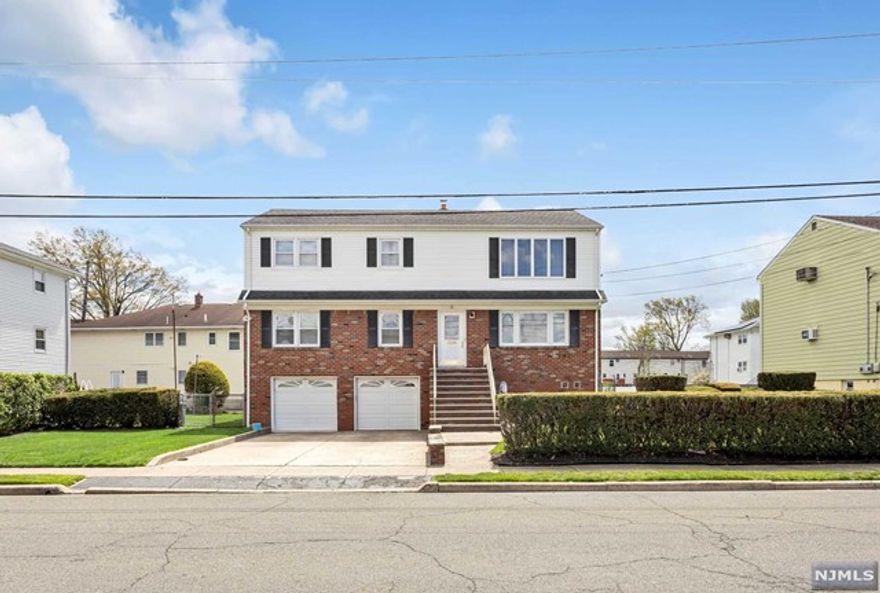 This First Floor Apartment, In A Great Location/Neighborhood Features 3 Large Bedrooms, An Open Floor Plan With A Large Eat In Kitchen, Living Room, Dining Area And Newer Full Bath. New Built In Wall AC Units. Tenants Also Have Use Of The Walk-Out Basement With A 2nd Bath. Hardwood Floors And Lots Of Storage Space. Washer/Dryer In The Basement, Shared Access To A Nice Yard, And Two Off Street Parking Spaces Included. (One In The Driveway And One In The Garage. Non-Owner Occupied. No Pets! No Smoking! All Utilities Paid By The Tenant. Landlord Requires Tenant Insurance, Credit Check, Proof Of Employment/Income And Interview. Close To Trans, RT 46, RT 80 And NJTP