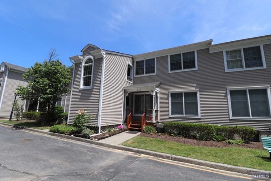 Immaculate 2nd floor unit! Neat & clean featuring newer carpeting, crown molding, central air, ceiling fans & newer washer/dryer. Living room/dining room combo. Kitchen with refrigerator, microwave & dishwasher. Large bedroom with walk in closet. Full bath with shower over tub. laundry/utility/storage room. Ample unassigned parking. Landlord will consider renting unit fully furnished. Tenant responsible for first $100 of all repairs after 30 days. Move in fees are 1st month's rent, 1.5 month security & 1 month realtor fee. Subject to income verification, rentspree application, & interview. Tenant insurance required.