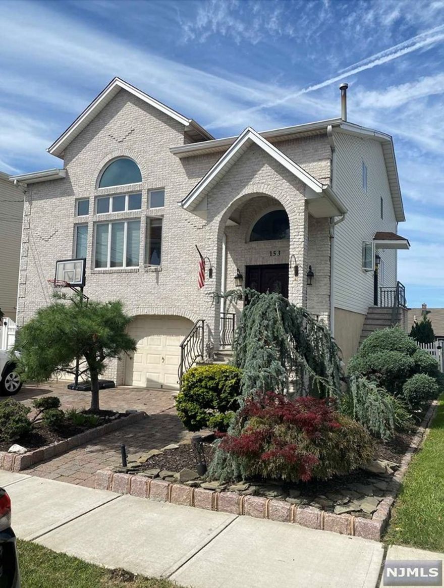 Amazing 2nd floor apt in North Arlington has wood and tile flooring, master bedroom with on suite bath with two big closets and balcony, second bedroom with oversized closet, full bath, big eat in kitchen with a pantry, spacious living room, washer and dryer hook up, central A/C. Walking distance to NYC bus. Tenant responsible for snow removal. Requirements: lease application, credit report, pay stubs.