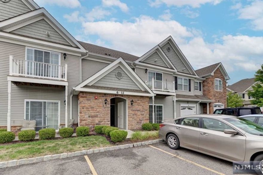 Rare opportunity to buy in the Parkside community! Built in 2013, this beautiful 2 bedroom, 1 bath unit is in excellent condition. Granite countertops, beautiful kitchen and bath. Enjoy 1 floor living and your own patio just outside the sliding doors from living room. Dedicated parking space just outside your front door. Close proximity to shopping, restaurants and lovely Backbeach Park with trails, playground, sports and picnic facilities. 50 min to NYC. Close to I-287 for an easy commute.