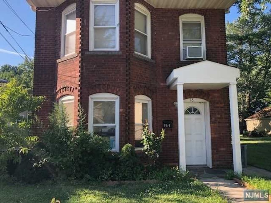 *1 bedroom apartment in a nice 2 family home/residential area. Features: kitchen with breakfast bar, living room, 2 car parking, backyard access and much more! Family oriented town, conveniently located, close to parks/schools and easy access to NY transportation. Do not miss this opportunity! No smoking. Pets at owner's discretion.