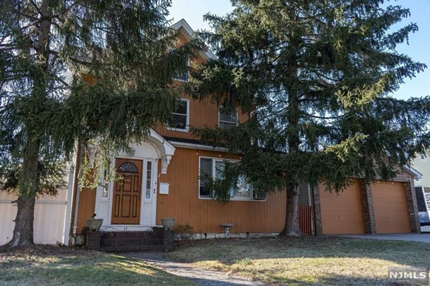 Spacious 2 bed 1 bath 2nd floor apartment in Little Ferry. Close to schools, public transportation, parks, and shopping centers. Large living room and spare room that can be used as a dining room, office, or extra bedroom. One guaranteed parking space in driveway, possibliity for two. No pets, new floors recently installed. Schedule your showing today!