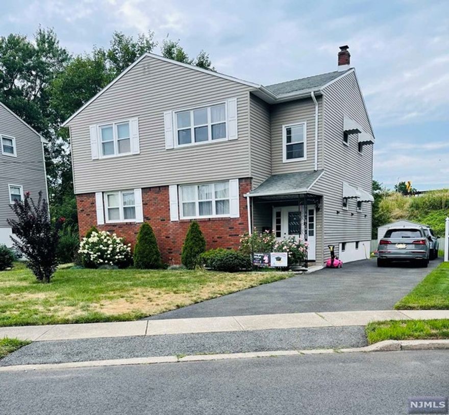 Spacious 3 bedroom and 1.5 bath apartment on first floor! Sitting on a cul-de-cac, this unit offers beautiful hardwood floors, central air conditioning, updated kitchen and baths. Primary bedroom with half bath. Laundry and storage space in basement. Parking in driveway and use of yard. Snow removal is tenant's responsibility. Landlord maintains lawn. Utilities separate. 1 month Realtor fee, 1.5 month security and 1st month rent due at signing. No pets.