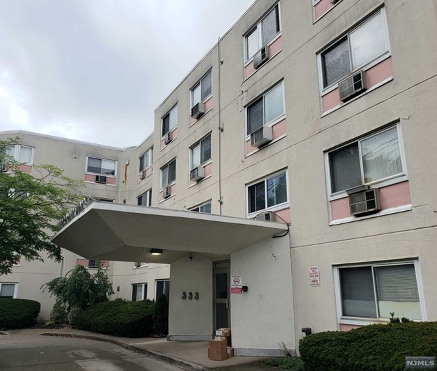 WELCOME HOME TO THIS SPACIOUS AND BRIGHT RECENTLY RENOVATED ONE BEDROOM UNIT WITH AN OPEN KITCHEN AND GRANITE COUNTER TOPS, RECENTLY UPGRADED APPLIANCES, NEWER BATHROOM, NEW WINDOWS AND NEW AIR CONDITIONING UNITS. PERFECT LOCATION FOR NYC COMMUTERS WITH NJ TRANSIT BUS JUST STEPS AWAY AND EASY ACCESS TO ALL MAJOR HIGHWAYS. BEST OF ALL, WALKING DISTANCE TO BROAD AVENUE THE CENTER OF KOREA TOWN, SHOPS AND RESTAURANTS GALOR TO CHOOSE FROM. COME SEE AND MAKE THIS YOUR NEXT HOME!! ($150 NON REFUNDABLE MOVE-IN FEE & $500 REFUNDABLE MOVE-IN DEPOSIT)