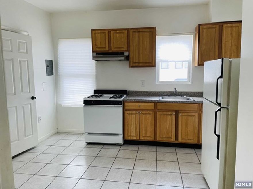 Nice and clean modern apt. on 2fl. consisting of LR, EIK, CTB, 1BR.and spare Room. Refrigerator included in AS IS condition. Tenant pays all utilities. No pets, No smoking in property, 2 people Max. Credit Check, Employment verification and interview.