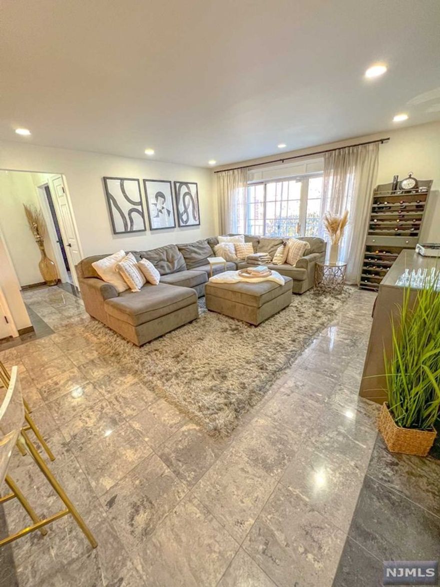 Enjoy this beautiful 2 bedroom 2 bath home on the first level in the quiet Crown Village Community that includes Pool, on site Gym and two designated parking spots! Master bedroom has a huge walk in closet and master bath. Washer and dryer in unit. Eat in kitchen with bar top, stainless steel appliances and spacious open living room! Pet Friendly home with sliding Balcony receiving tons of natural light. Easy access to transportation, Trader Joes on the next corner and ultimate spa experience all walking distance!