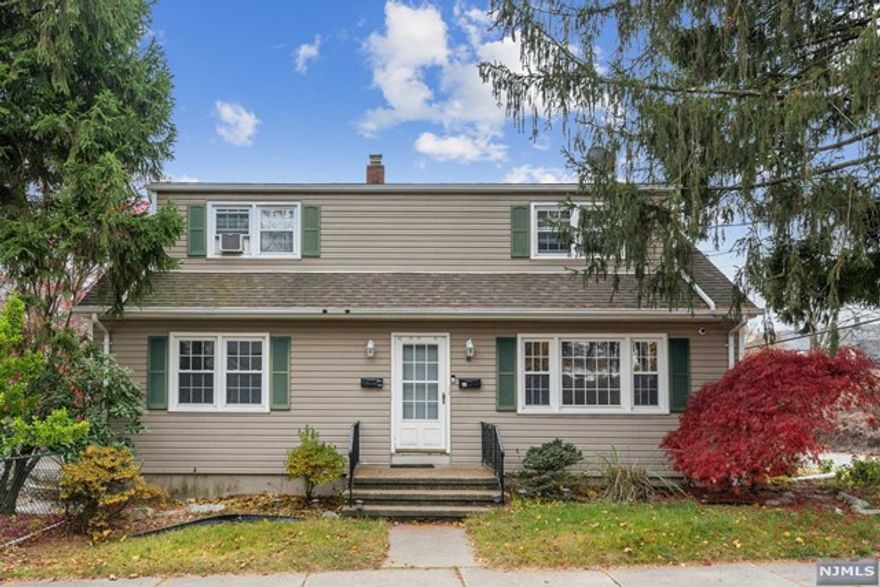 Welcome to this beautiful 3 beds/1 bath apartment located on the first floor of a 2 family home in desirable Pompton Lakes. This apartment floods with natural light during the day time and peace and quiet at night. Offering a large eat-in kitchen, spacious livingroom, and 3 sizeable bedrooms. Not to mention plenty of closet and cabinet space, a dish washer, and hassle-free street parking. Supermarkets, public transportation, and restaurants are only a 2 min drive away. This apartment is currently vacant and move in ready. Do not miss this opportunity to rent this rare gem, it will not last. No smoking. No pets. Tenant provides own fridge.