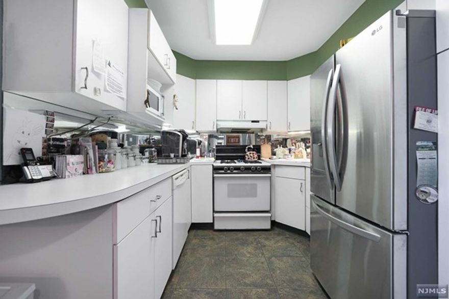 WELCOME HOME TO YOUR OWN PERSONAL OASIS. ENJOY THE BEAUTIFUL SUNSETS WHILE SIPPING A COCKTAIL ON YOUR TERRACE. IF YOU LIKE THE URBAN SCENE THERE IS TRANSIT TO NY AT YOUR DOORSTEP. HOWEVER, TO GET AWAY FROM IT ALL, ENJOY YOUR HOME TO RELAX AND UNWIND. DON'T MISS THIS DIAMOND IN THE ROUGH. MAINTAINENCE INCLUDES ALL UTILITIES, REAL ESTATE TAXES, GYM, BASKETBALL, TENNIS COURTS, CHILDREN PLAYROOM AND PLAYGROUND AND MORE. PARKING SPOT ADDITIONAL $60 INDOOR AND $55 OUTDOOR. Board requires: 30% down payment and income to debt ratio as follows: 30% DP - 4:1, 35%-49% DP - 3.75:1, 50%-99% DP 3.5:1, All cash: 2.75:1