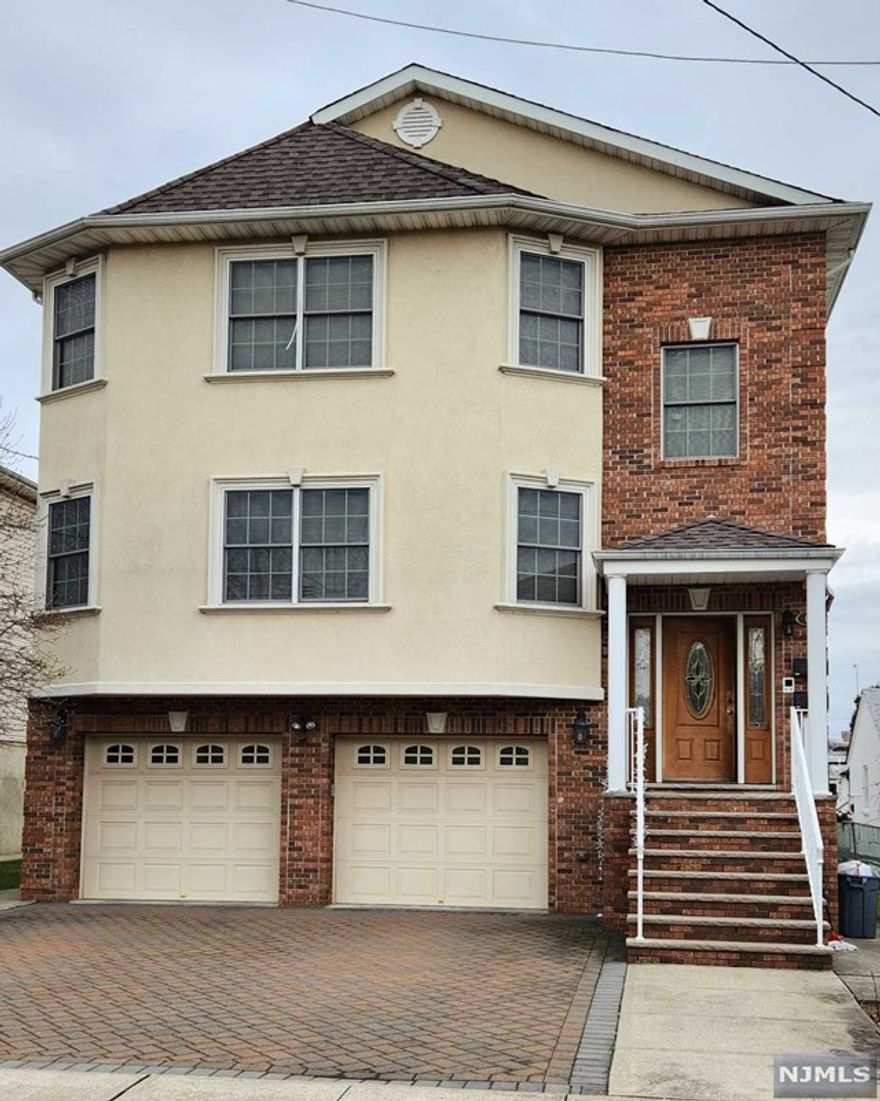 Spacious 1st floor unit available for rent. Enter this beautiful unit into the oversized living room, with open floor plan to dining room and adjacent eat in kitchen. Down the hall, this unit boasts a master bedroom with a walk-in closet and an additional oversized closet , private full bath, and a balcony. 2 additional bedrooms with large closets and the 2nd full bathroom off the hallway. Laundry is in the unit right by the bedrooms for convenience! Landlords will require a pet deposit of $250. No smoking allowed in building.