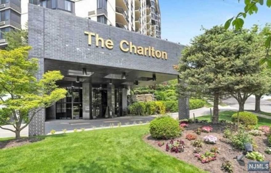 Well Maintained large (1330SF) 1 bedroom unit, Updated kitchen & bath. Amenities & one car garage space included. Close to NYC transportation & schools.