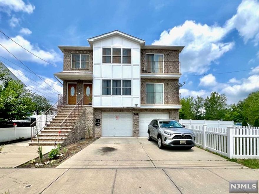 Spacious 1,573 sq ft 3-bed, 2-bath apartment on the 2nd floor of a 2-family house built in 2017. Available September 1st. Maximum occupancy: 5. No pets. Modern kitchen features stainless steel appliances, granite countertops, and peninsula with breakfast bar seating. Central air and heat, recessed lighting, hardwood floors (ceramic tile in kitchen and bathrooms). Primary suite with large walk-in closet and double sinks in the bathroom. Refrigerator, over-the-range microwave, dishwasher, washer, & dryer provided in unit. 1 driveway parking space and side yard usage included. Tenant responsible for heat, hot water, gas, and electric. 1.5-months security deposit. 1-month broker's fee to be split between the landlord and tenant. Each pays a half. Application, tenant background check, good credit, and proof of ability to pay rent required.