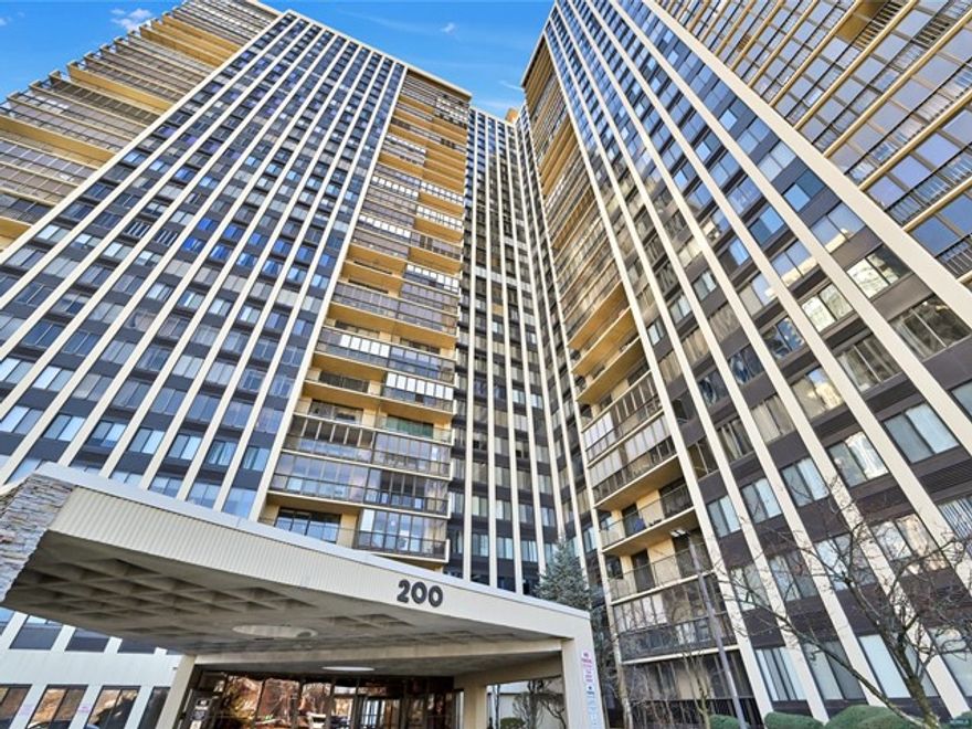 Perfectly situated on the NJ Gold Coast, this 2 bedroom & 2 full bathroom unit on the high 21st floor has an absolutely breathtaking Hudson River and NYC Manhattan views from every room! Recently updated and freshly painted with stainless-steel appliances for immediate occupancy, all ready to welcome you to your new home. Come and enjoy the modern lifestyle at the prestigious Winston Towers with 24 Hours Security, Doorman, Fitness/Gym, Outdoor Pool, Tennis Court, Playground and many more. Conveniently located to all major roads and public transportation, easy commute to NYC via GW Bridge & Lincoln Tunnel. Close to school, shopping, entertainment and restaurants. Don't miss this great opportunity!