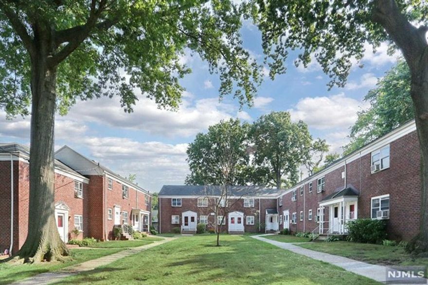 Come make this 2BD condo your own! This blank slate awaits your touch. Located in a quiet area of Hackensack near Maywood border. Separate dining room with large main bedroom with walk in closet and add'l closet. Monthly maintenance covers heat, water, parking and common area. Optional garage for additional monthly fee. Close to school, places of worship, public trans., major highways, renowned hospital, and shopping areas. Being sold strictly "AS IS".