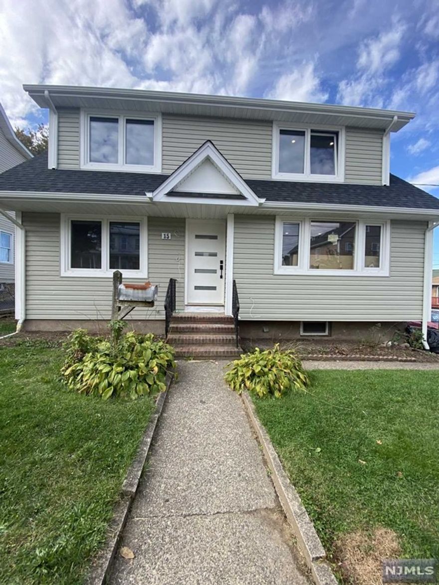 COME SEE THIS NEWLY RENOVATED 2ND FLOOR APARTMENT WITH INCREDIBLE STYLE! THIS 2 BEDROOM, HAS EVERYTHING ON YOUR CHECKLIST - LARGE WINDOWS, BEAUTIFUL UPDATES, CENTRAL AIR, GLEAMING HARDWOOD FLOORS AND WASHER/DRYER IN THE UNIT! THE KITCHEN IS BRAND NEW WITH STAINLESS STEEL APPLIANCES! TRAIN STATION IS JUST A FEW BLOCKS AWAY. OWNER OCCUPIES FIRST FLOOR. NO SMOKING AND NO PETS. ALL APPLICATIONS REQUIRE CREDIT REPORT WITH FICO SCORE MINIMUM OF 680 AND BACKGROUND CHECK REQUIRED.