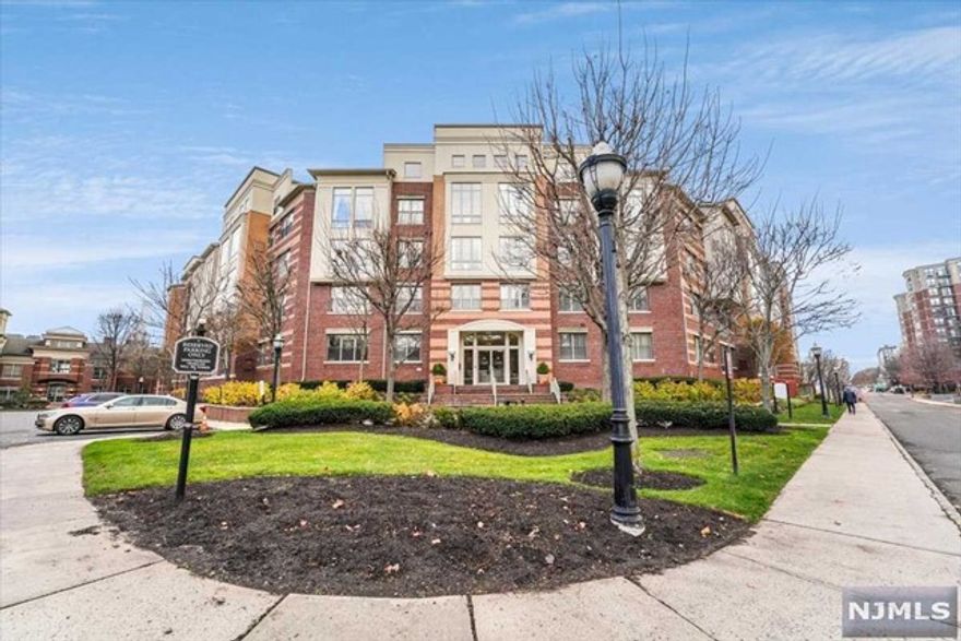 Step into luxury with this fabulous 2-bedroom, 2-full bath duplex nestled within the prestigious Hudson Club. Boasting a unique layout spanning two levels, this residence offers a rare opportunity for elevated living. Enjoy partial river views and ample natural light accentuated by high ceilings, creating an inviting ambiance throughout. The elegant decor seamlessly blends sophistication with comfort, providing plenty of space for relaxation and entertainment. The stunning kitchen features granite countertops, stainless steel appliances, and exquisite tile, perfect for culinary enthusiasts. With its impeccable design and ready-to-move-in status, this residence promises a lifestyle of unparalleled refinement and convenience. The rent includes access to all amenities, one car parking, bike storage, heat, water, hot water, high-speed internet and premium cable.