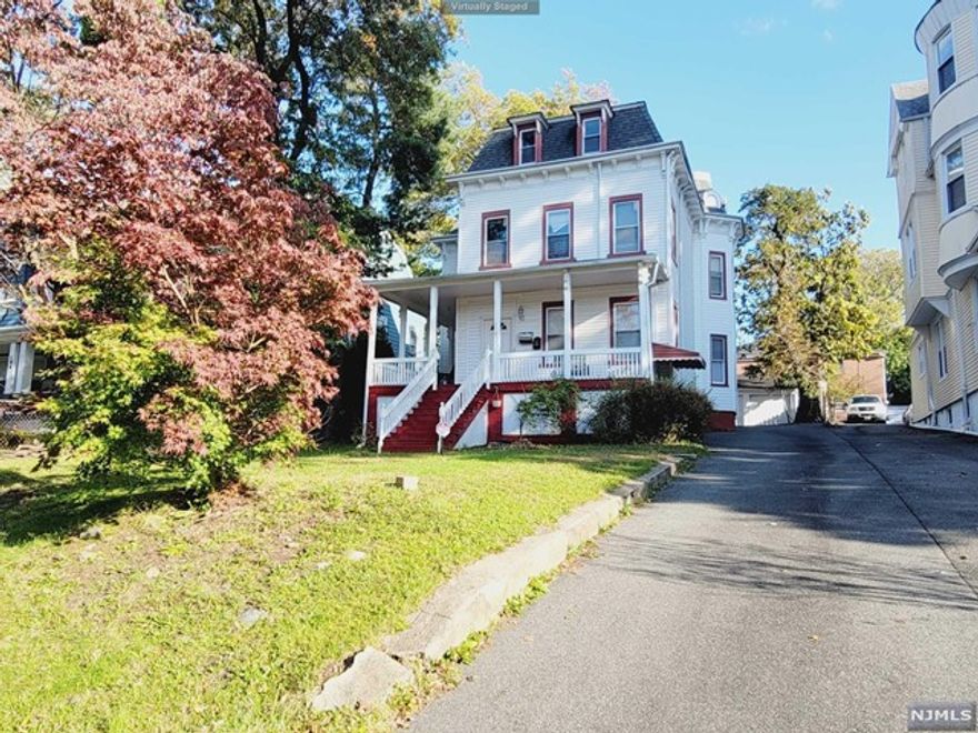 Large 3 bedroom second flooor apartment East Orange close to train, park and shopping area. Parking is available for an additional $80 a month. Apartment and Sunset exposure and is ready to be you new home. For showings call 646-506-5606