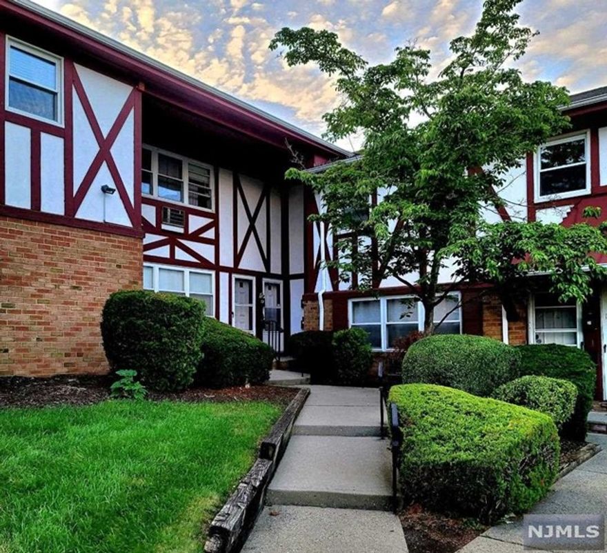 STUNNING Updated Condo in sought after Complex! First floor unit with easy access from assigned parking spot. New hardwood floors. Updated kitchen with stainless steel & granite counters. Recessed lighting and crown molding added throughout. Rare Full-size washer & dryer in Unit. Shared laundry room on grounds. Tile bath with tub & shower. Window treatments. Large Linen closet and double closet in bedroom. MOVE IN CONDITION. Beautiful, manicured grounds. Well-lit entrances and parking area. Deeded assigned space. Monthly fee of $220 includes heat, gas, water, sewer, maintenance, owner just pays Electric! Unit Available Now. Top Location, near everything. Building not FHA approved. NO DOGS, cat ok.Do not miss this one!