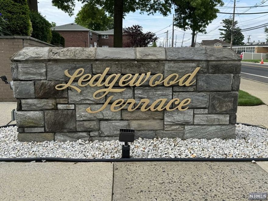 Highly coveted Ledgewood Terrace Condominium complex. Beautiful, well maintained, one bedroom 2nd floor unit with balcony overlooking tranquil courtyard garden. Bedroom has ample closet space and can fit a king size bed. Steps away from quick NYC bus transportation and close to everything. Coin operated washer/dryer on the ground floor. Swimming pool, security cameras, and plenty of parking. (No pick-up trucks allowed to park per Condo Association rules). Not in a flood zone.