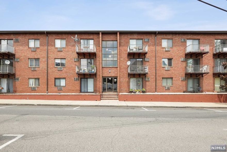 SPACIOUS 1 BEDROOM CONDO. This is the home you've been searching for in a great location! Recently renovated and beautifully maintained open floor plan 1 bed / 1 bath condo just across the street from West Hudson Park. Perfect for entertaining, the generous living/ dining area gives you plenty of room to stretch out. Roomy primary bedroom with a large walk in closet. To complete the unit is an eat in kitchen, and the living room with balcony access. Catch the PATH only 1.5 miles away, close to all major highways, Newark airport is only 5.6 miles away, and the Red Bull arena is only 2 miles away! Don't miss out!