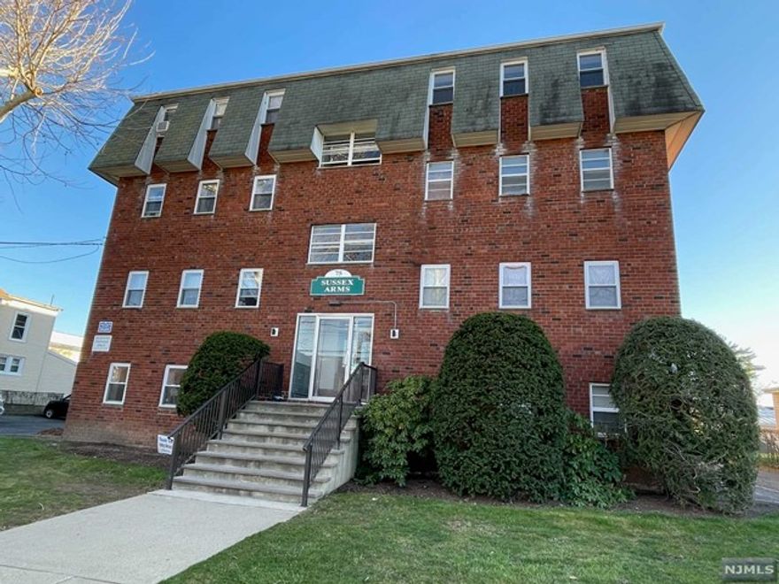 NO SECURITY DEPOSIT required for this great, well maintained building- one bedroom with NEW full bath. Come see this updated ground floor unit, located on a quiet street close to transportation, shopping and restaurants. Off street parking spots and/or garage available for extra monthly fee.