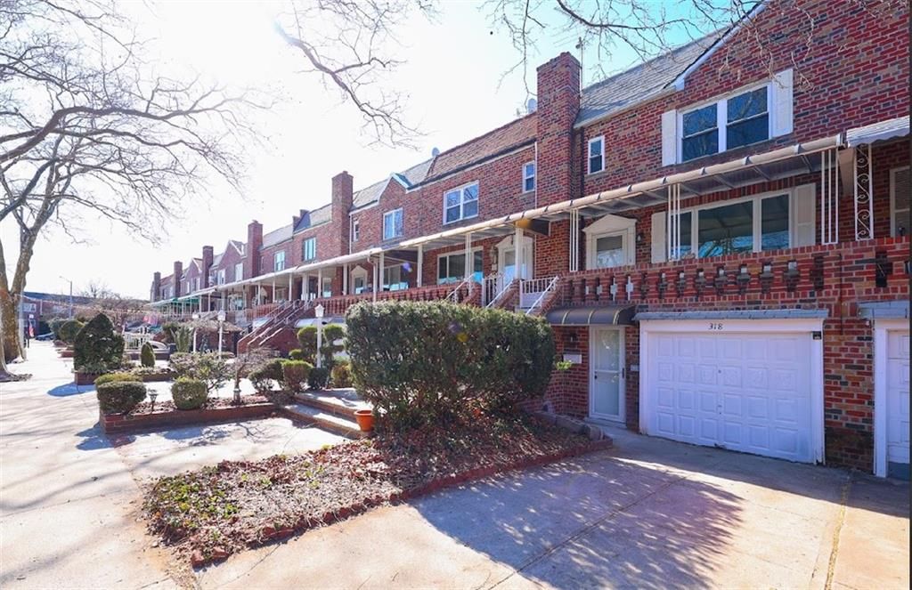 Photo of 318 Bay 11th Street, Brooklyn, NY 11228 (MLS # 499770)